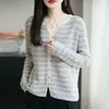 Camiseta básica de punto estilo Chanel con cuello en V para otoño para mujer, top elegante nuevo para primavera y otoño 2026, suéter holgado para otoño e invierno