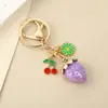 Pendente Criativo Artificial Estéreo Morango Cereja Fofo Pequeno Chaveiro de Liga Metálica Flor Doce Japonês e Coreano Acessórios