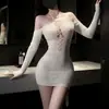 Body de Renda Sexy com Recortes e Transparência que Abraça o Corpo Peça Única Sedutora Off-Shoulder Lingerie Provocante Feminina