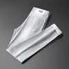 Jeans Masculino Simples Estilo Novo Primavera e Outono, Jeans Masculino Stretch Resistente Lavado Cinza Claro Retro Corte Afunilado