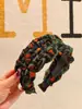 Nueva Diadema Retro Estampada de Leopardo para Primavera y Verano con un Toque de Lujo, Diadema Trenzada de Parte Alta, Diseño Ensanchado para Hacer que la Cabeza se Vea Más Pequeña