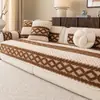 Nueva colección de otoño e invierno: Cojines de sofá engrosados, cómodos y cálidos para la sala de estar, con un diseño a cuadros y antideslizante
