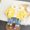 Ropa infantil divertida 2022 Otoño Nuevo Suéter de flores para niñas traje de tres piezas ajedrez Shell ropa infantil traje infantil venta al por mayor