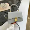 Bolsas de Luxo para Mulheres 2026 Primavera Novo Estilo Bolsa de Ombro para o Dia a Dia Moda Simples Design de Nicho Bolsa de Ombro Único Transversal