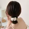 Grampo de Cabelo Camélia de Concha Sintética Dupla Face, Pente Simples para Coque, Ferramenta Versátil para Penteado para Mulheres, Grampo para Parte de Trás da Cabeça