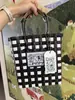 Cesta de Legumes Colorida Cesta de Plástico Tecida Xadrez Fresco Bolsa de Mão Bolsa de Palha Tecida Casual Padrão Xadrez Bolsa de Praia à Beira-Mar