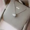 Collar corto de seis garras con una piedra blanca de diamante para mujer, colgante de circonita individual japonés y coreano, cadena para la clavícula versátil para novia