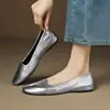 Zapatos Súper Bonitos Estilo Francés Súper Suaves 2025 Nuevos Punta Redonda Planos Pequeños de Piel para Mujer