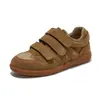 Tênis Brancos de Couro Genuíno para Mulheres Temporada Primavera 2026, Tênis de Velcro, Sapatos Esportivos Femininos que Aumentam a Altura, Novos Sapatos Femininos Primavera 2026
