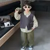Conjunto para Niños Primavera y Otoño Chaleco Elegante Infantil Camisa de Rayas Pantalones Casuales Conjunto de Tres Piezas Moderno Genial