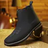 Botas Chelsea Masculinas Bordadas Ocidentais Mais Vendidas Transfronteiriças, Botas Curtas Slip-On Retro de Bico Quadrado, Botas Masculinas de Tamanho Grande Estilo Britânico Atacado