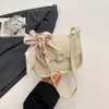 Lenço de Seda Simples de Cor Sólida da Moda 2025 Nova Moda Grande Capacidade Versão Coreana Transversal Texturizada Axilar Ombro Único Bolsa Quadrada Pequena