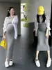 Saia midi casual de maternidade com cintura alta e drapeado, adequada tanto para a gravidez quanto para o pós-parto, saia justa ao corpo, saia versátil