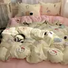 2026 Nuevo Modelo Todo Algodón Estampado de Dibujos Animados Gatito Lindo Juego de Cuatro Piezas Juego de Sábana 1.2m Juego de Tres Piezas Gatito Feliz