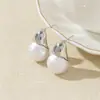 Pendientes de Bolas Redondas de Cuentas de Algodón Estilo Coreano Sencillos y Frescos Diseño de Nicho Elegantes con Estilo Versátiles Pendientes de Moda