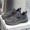 Zapatos para Hombre 2026 Nuevos Zapatos Deportivos de Malla Transpirable para Verano Versátiles Retro Zapatos de Papá Correr Casuales Zapatos de Moda 1073
