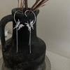 Aretes Europeos y Americanos de Borla de Mariposa de Metal Líquido para Mujer, Individuales, de Nicho de Lujo Ligero, Retro, Personalizados, Clip para Hueso de la Oreja, Uno