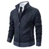 Cardigan de Tricô Jacquard com Diamantes para Homens Europeus e Americanos Gola Alta Zíper Casaco Suéter Outono e Inverno Casual Roupas Masculinas Tamanho Grande Top