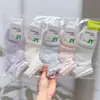 Meias Femininas Novas para Outono e Inverno, Meias para Estudantes de Canoa Média, Meias Esportivas Femininas Estilo Coreano de Canoa Média, Meias Esportivas de Algodão Fofas e Versáteis