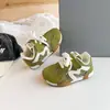 Tênis de treino infantis estilo coreano Forrest Gump, nova coleção outono 2026, tênis esportivos de sola macia para meninos, tênis casuais e versáteis para meninas