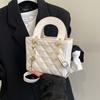 Bolso de mano para mujer con bordado rómbico y texto, estilo coreano, primavera y verano 2025, bandolera de hombro alto.