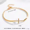 Pulsera de Trébol de Cuatro Hojas Chapada en Oro de 18 Quilates de Acero de Titanio, Simple, Nicho, Elegante, Pulsera de Alta Gama, Elegante, Lujo Accesible y Joyería Personalizada