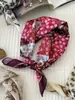 Pañuelo Pequeño Cuadrado Estilo Japonés Ligero Vintage Artístico Superpuesto Estilo Mori Floral Pañuelo de Seda para Viajero Pañuelo para la Cabeza Pañuelo de Algodón Lino Estilo Coreano