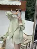Os tamanhos foram atualizados. Conjunto elegante de terno estilo coreano com jaqueta de corte amplo + vestido camisola básico para mulheres, adequado para o trabalho