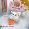 Pequeños regalos de fiesta empaquetados individualmente, lindos colgantes de peluche, muñecos de dibujos animados, muñecos para lanzar en bodas, recuerdos de fiesta y decoraciones colgantes