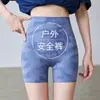 Calças de segurança esportivas ao ar livre para mulheres no verão, novas leggings de camuflagem de três pontos para ciclismo, leggings de tubarão para yoga com modelagem abdominal