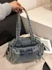Bolsa Jeans Transfronteiriça para o Dia a Dia Feminina 2026 Novo Estilo Moda Grande Capacidade Nicho Simples Versátil Ombro Único Bolsa de Axila