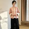Conjunto de duas peças de seda com qualidade garantida, redutor de idade, estilo chinês novo, para primavera e outono, com casaco clássico de botões e calça de perna larga para mulheres de meia-idade