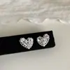 Brincos de Coração de Renda com Zircônia Pequena Geométrica para Mulheres com Design Único, Temperamento Único, Brincos Modernos e da Moda