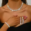 Cadena de Garras con Pedrería para Collar y Aretes, Set de Cuatro Piezas, Collar Trenzado, Cadena para Clavícula, Accesorios de Cena para Mujeres