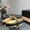 Zapatos de Ballet de Comercio Exterior para Mujer Talla Grande Nuevos Planos Suela Baja Estilo Pasarela Alta Diseño de Felpa Suave Interior Punta Redonda Zapatos de Mujer