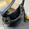 Bolsa de Axila Estilo Novo, Bolsa de Mão, Tendência de Moda Versátil Transfronteiriça para Mulheres, Bolsa de Ombro Transversal de Alta Qualidade com Grande Capacidade