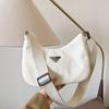 Bolso de axila para mujer 2025 Nuevo estilo Popular de este año Bolso pequeño cuadrado de pana Bolso bandolera Bolso de hombro tipo tote popular para el trabajo
