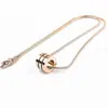 Accesorios de Moda de Alta Gama para Mujer, Colgantes de Acero Inoxidable, Collares Personalizados, Estilo Lujo Ligero, Joyería de Nicho, Disponibles en Stock