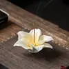 Adorno chino tradicional estilo Zen de pétalo de lirio tallado a mano en cerámica, portaincienso de alta gama para decoración del hogar con base y difusor de aroma