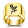 Anillo cuadrado de acero de titanio con alas de pollo doradas de Europa y Estados Unidos para hombre, moda retro, personalidad, venta al por mayor para mujer