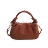 Bolso de mujer de moda 2024, nuevo bolso pequeño portátil retro de moda, diseño elegante, bolso de hombro plisado, bolso cruzado para uso diario.