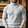 En stock otoño e invierno 2026 nuevo suéter liso simple para hombre, suéter de cuello alto casual de moda para hombre