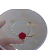 Pulsera de Flor de Perla de Rosa Roja y Rosa Blanca de Amistad para Mujeres, Joyería de Estilo Minimalista Francés de Nicho, Estilo Amistad