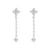 Pendientes de Borla de Flor de Cuatro Hojas con Circonita Transfronterizos Nuevos para Mujer Moda Francesa Pendientes de Lujo Ligero Temperamento Versátiles Pendientes Diarios