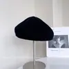 Boina de Lana de Color Sólido Estilo Coreano Tridimensional para Mujer, Nuevo Sombrero de Artista Elegante Versátil de Invierno, Sombrero de Calabaza Resistente al Frío y Cálido
