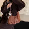 Bolso vintage de gamuza de gran capacidad para mujer, nuevo bolso cruzado casual otoño e invierno 2026, bolso de hombro para el día a día multiusos estilo coreano