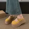 Novedad Primavera 2025 Estilo Retro Tendencia Moda Exterior para Mujer Talla Pequeña Aumenta la Altura Suela Gruesa Estilo Birkenstock Medias Chanclas
