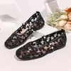 Zapatos Mary Jane con Encaje Floral Hueco Transfronterizos para Mujer, Correa de Perla, Punta Cuadrada, Transpirables, Suela Suave para Viajes de Primavera y Verano