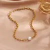 Moda Europeia e Americana Transfronteiriça Novo Estilo de Luxo Acessível Conexão de Pérolas U-Shaped Ferradura Colar de Aço Inoxidável Joias Femininas Atacado