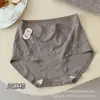 Ropa interior de encaje cepillado de lujo ligero francés Otoño/Invierno para mujer Alta elasticidad Suave Agradable a la piel Cuidado de la seda Entrepierna de cachemira Calzones triangulares